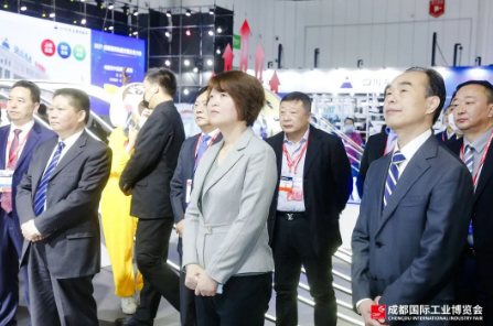 赋能西部工业发展，打造西部智造新名片 ——成都国际工业博览会今日隆重开幕